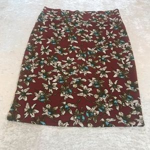 EUC LuLaRoe Floral Cassie Skirt Size 2XL